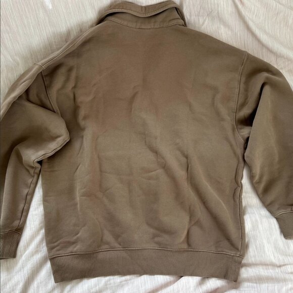 Aritzia TNA Cozy Fleece Boyfriend Fit Button Collar Pullover Medium - Picture 3 of 7